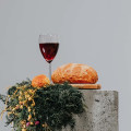 The Art of Relaxation: A Wine Expert's Guide to Choosing the Perfect Wine